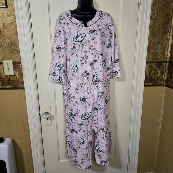 Miss Elaine Interlock Knit Robe, Long Robe 3/4 Length Sleeves Full Zip Small - Picture 4 of 7